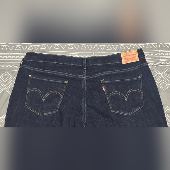 Levis Classic Straight Midrise Dark Wash Jeans Size 20W - Picture 4 of 8